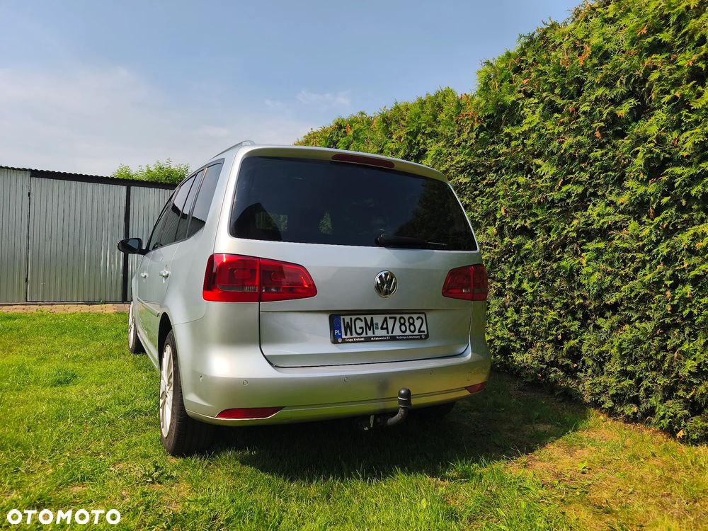 Volkswagen Touran 2.0 TDI DPF STYLE - 3
