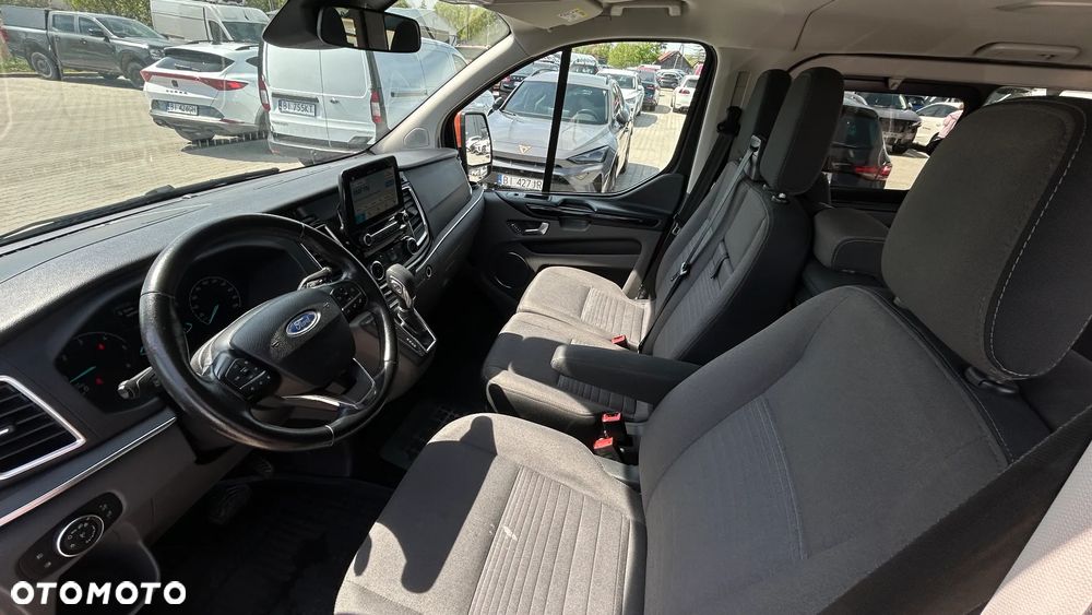 Ford Tourneo Custom 2.0 TDCi L2 Titanium SelectShift - 19