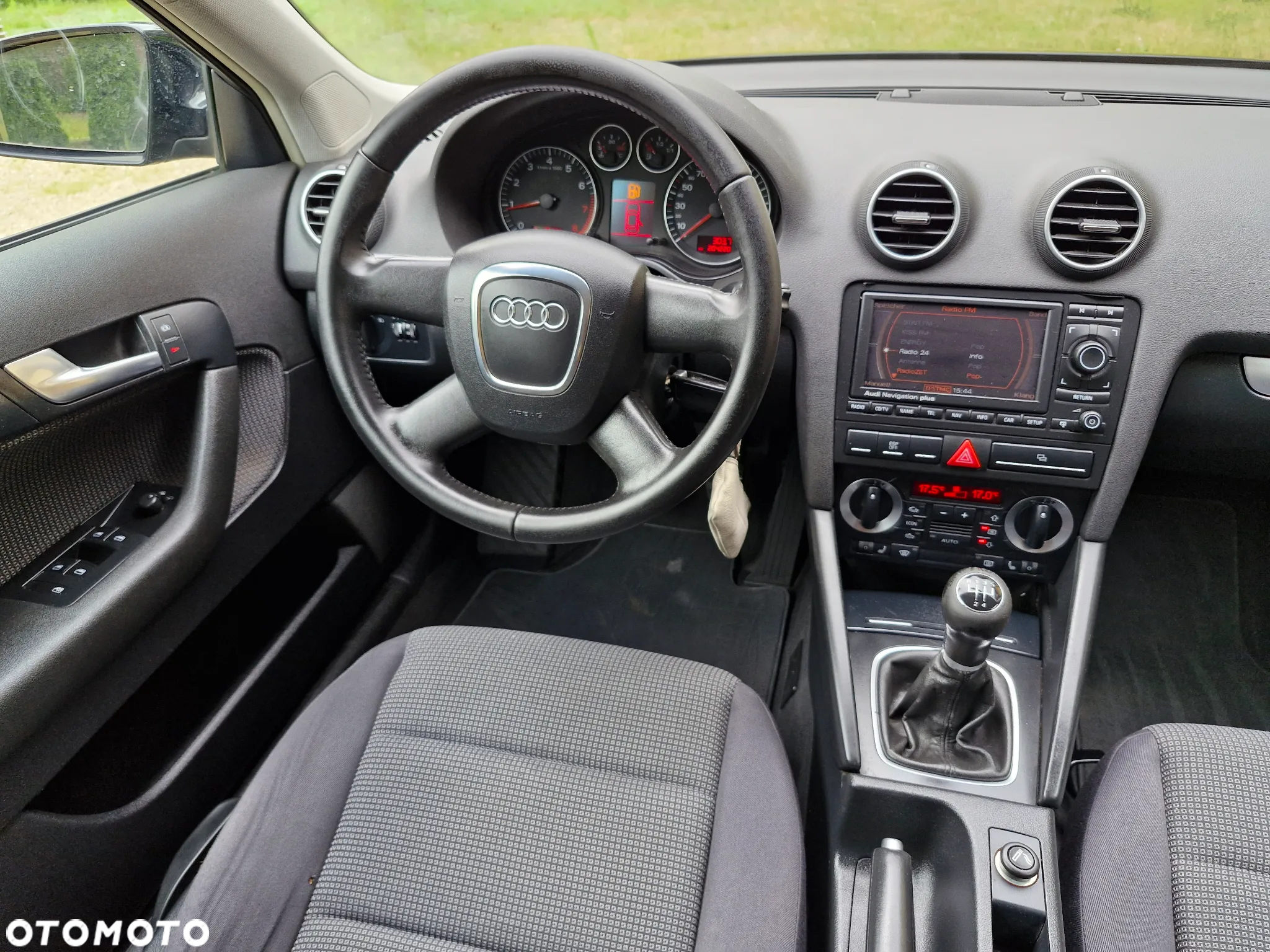 Audi A3 1.6 Sportback Attraction - 10