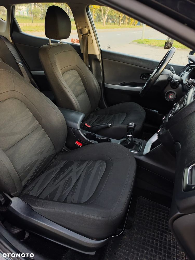 Kia Ceed - 15
