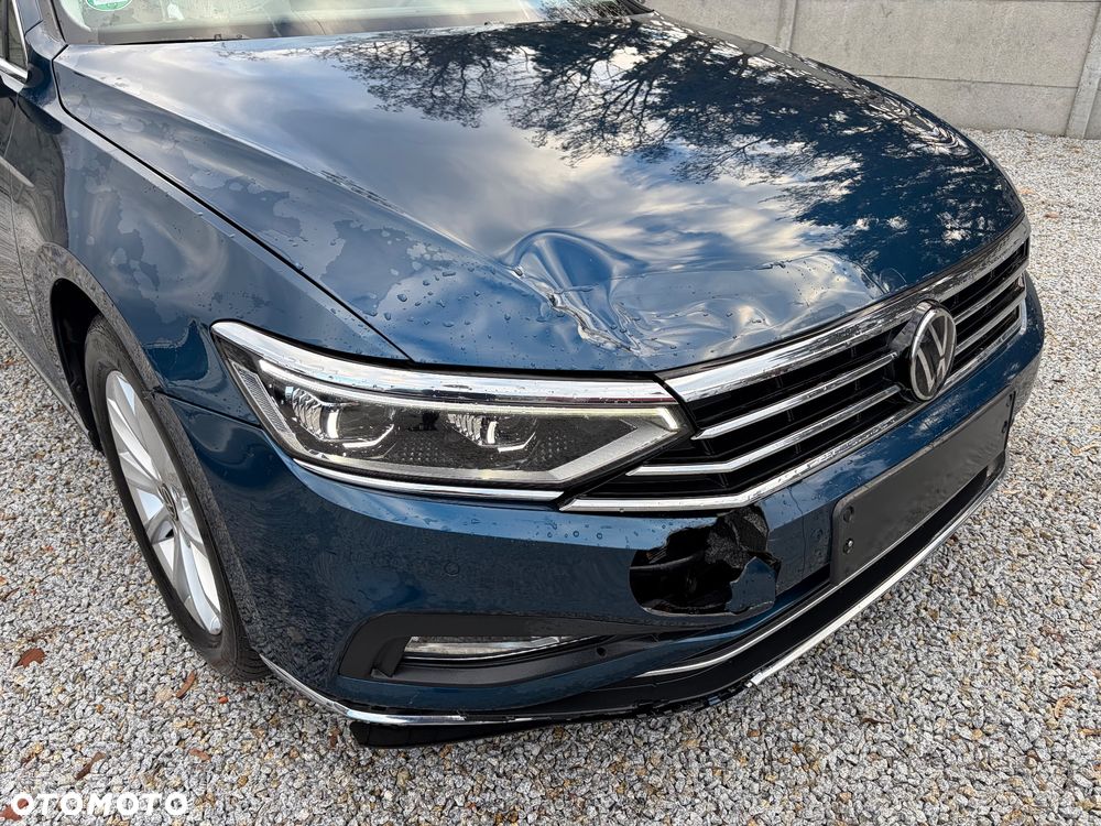Volkswagen Passat 2.0 TDI EVO Elegance DSG - 23