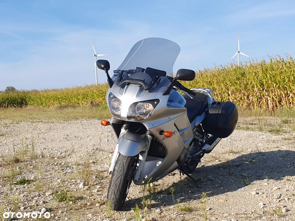 Yamaha FJR - 1