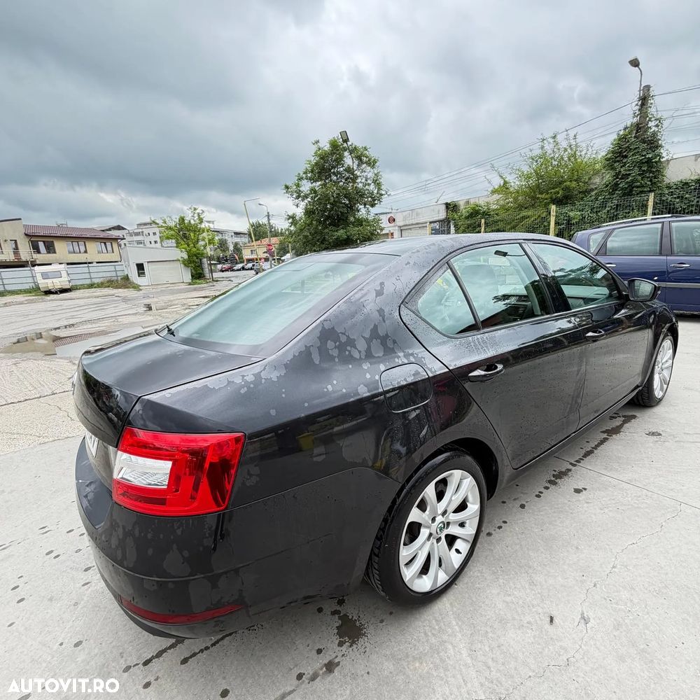 Skoda Octavia 1.6 TDI Style - 20