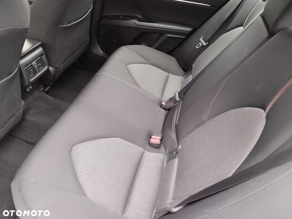 Toyota Camry 2.5 Hybrid Comfort CVT - 15