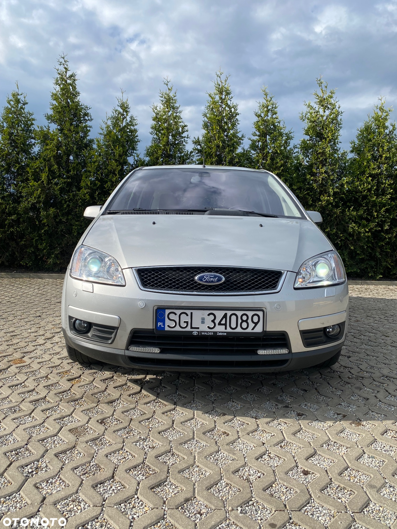 Ford C-MAX - 2