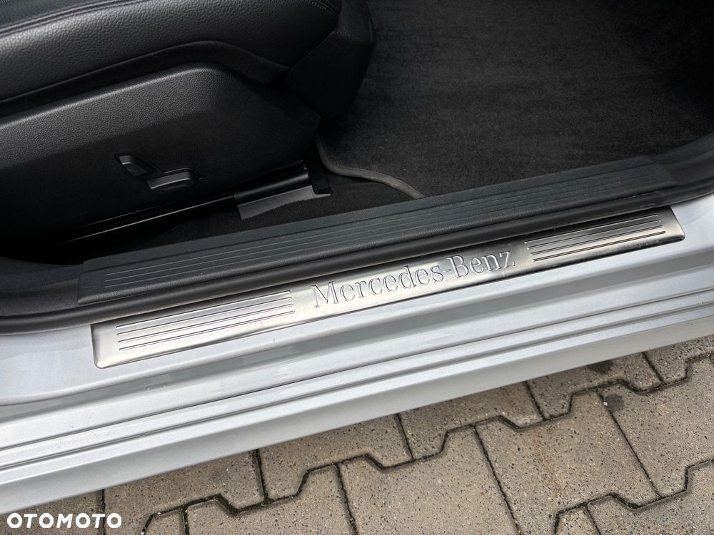 Mercedes-Benz Klasa E - 20