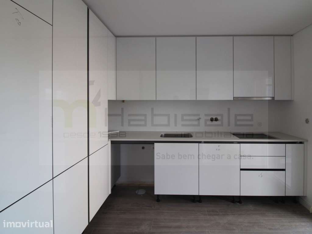 T2 Duplex a 5 minutos da estação e 10 minutos da praia - Grande imagem: 2/22