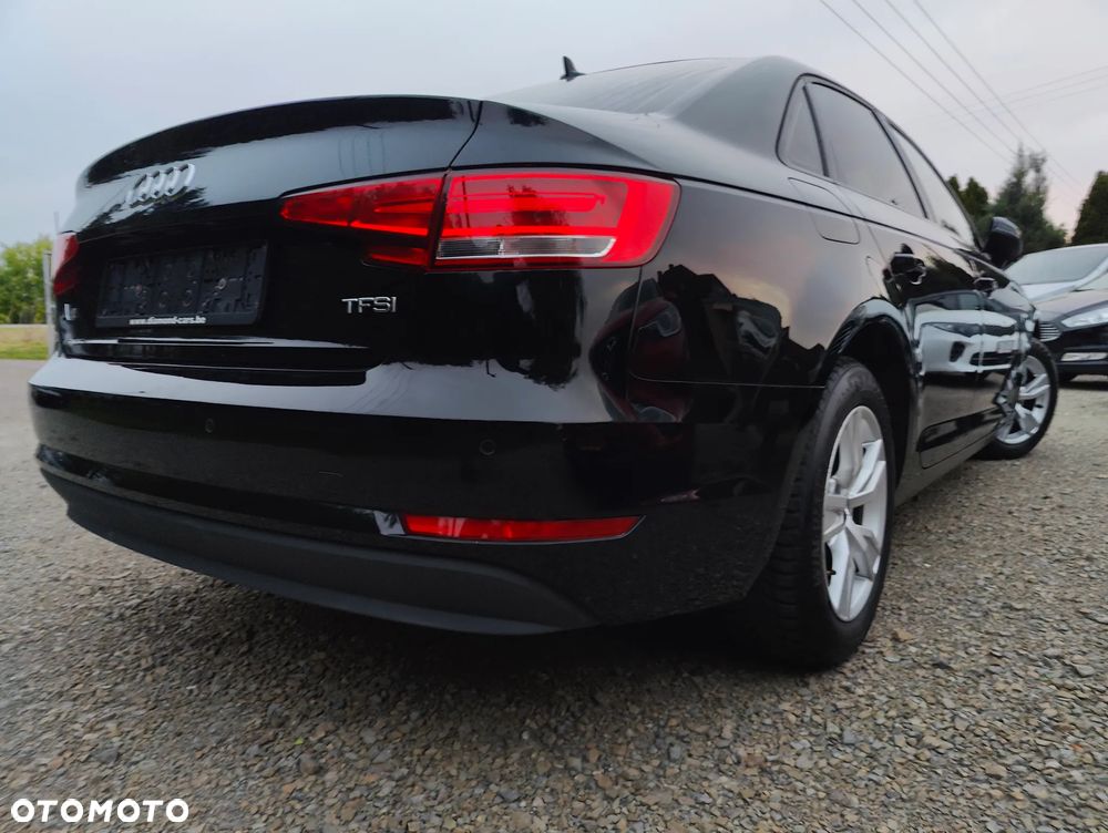 Audi A4 Limousine 1.4 TFSI Design S tronic - 18