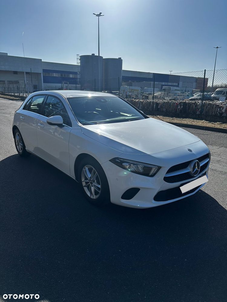 Mercedes-Benz Klasa A 180 7G-DCT Style - 1