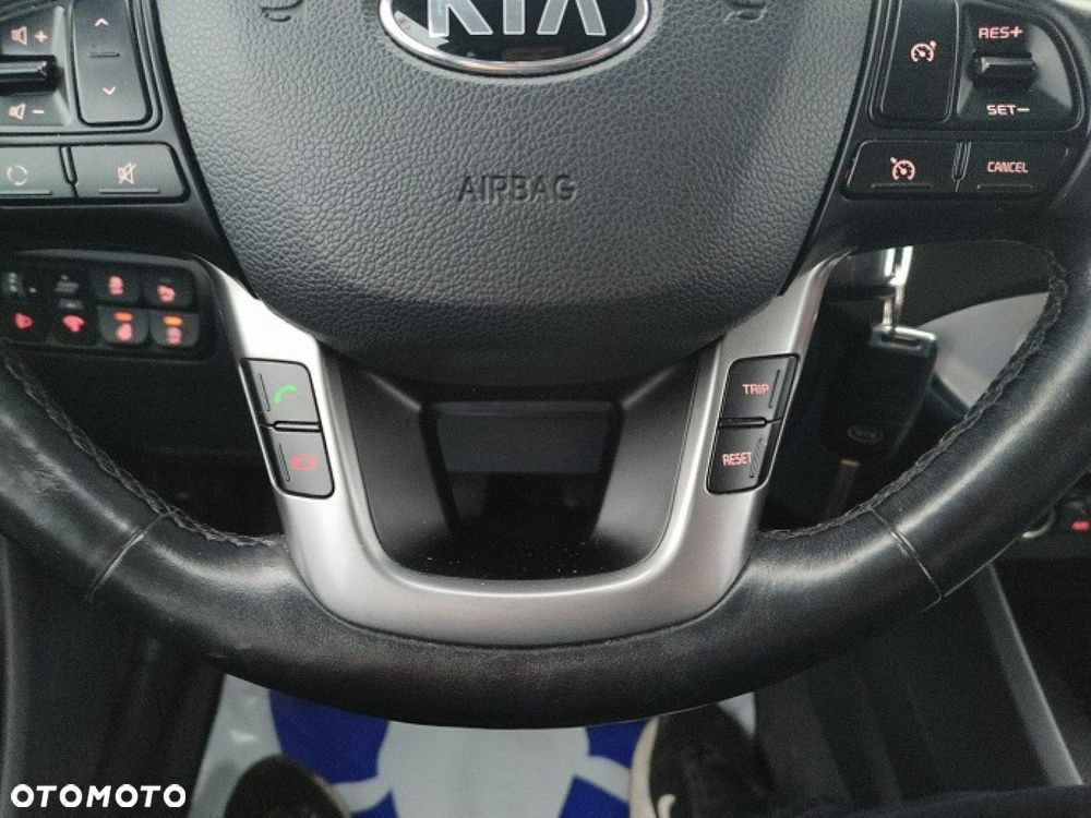 Kia Rio - 19