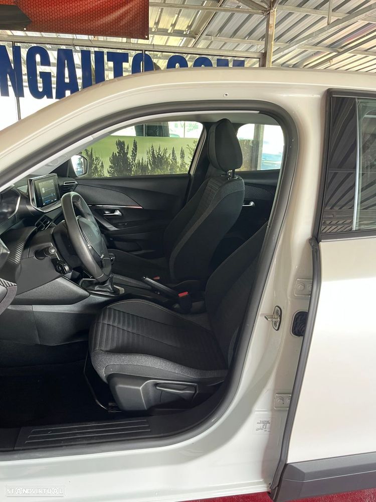 Peugeot 2008 1.5 BlueHDi Active Pack - 22