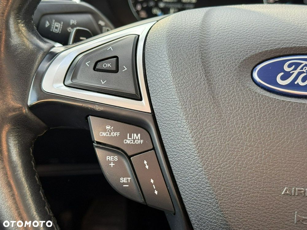 Ford S-Max 2.0 TDCi Vignale PowerShift - 28