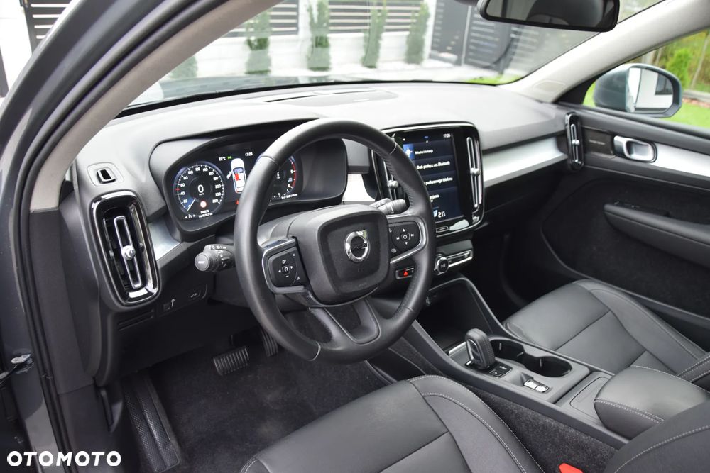 Volvo XC 40 D3 Geartronic Momentum - 22