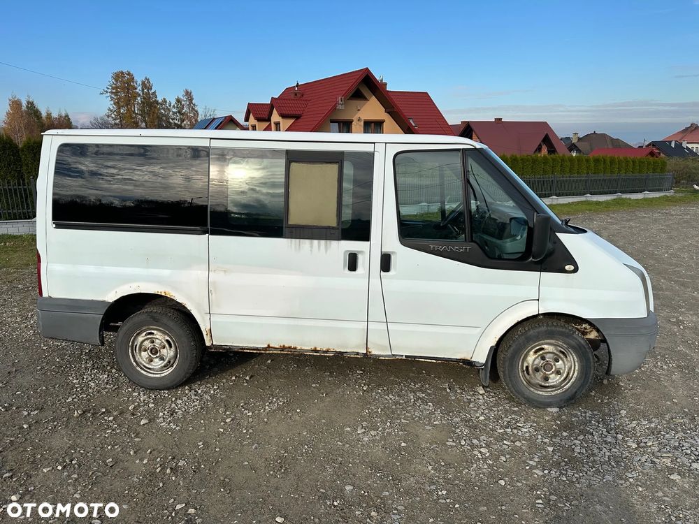 Ford Transit - 4