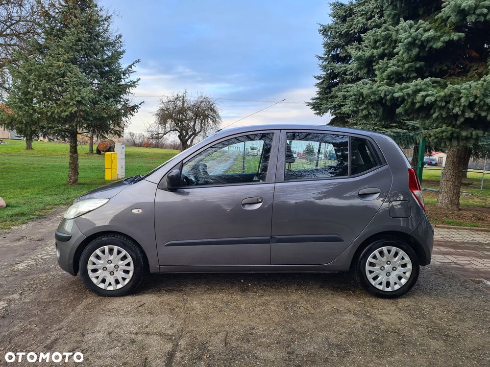 Hyundai i10 1.1 - 11