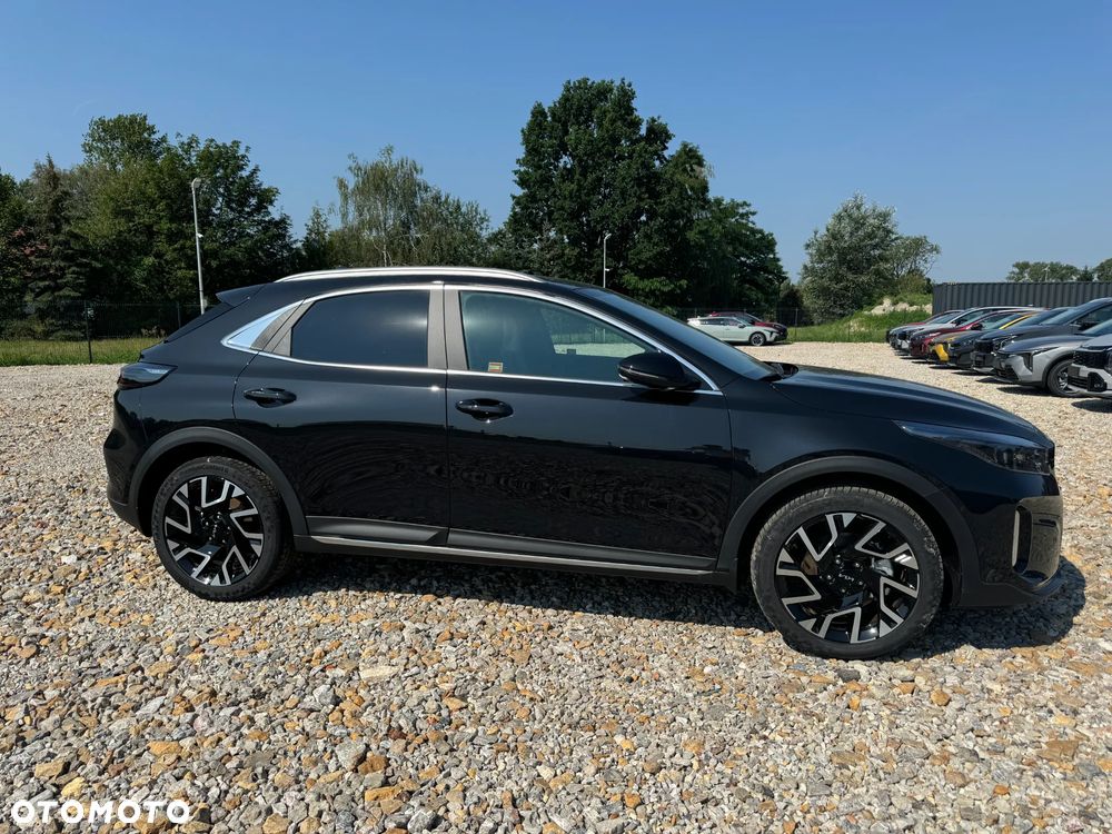 Kia XCeed - 4