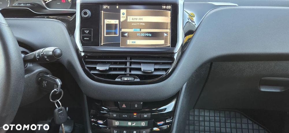 Peugeot 208 1.2 VTi Active - 8