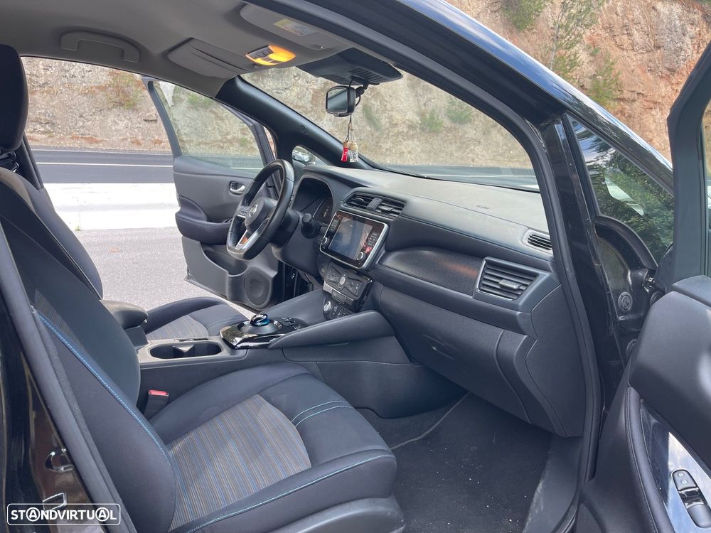 Nissan Leaf 40 kWh N-Connecta - 9