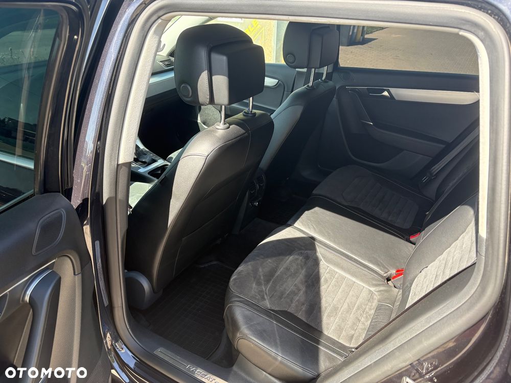 Volkswagen Passat 2.0 TDI Comfortline - 9