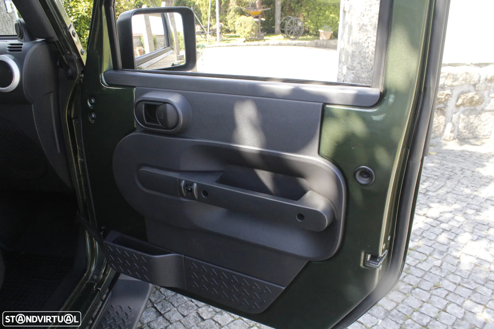 Jeep Wrangler Unlimited 2.8 CRD ATX Sahara - 19