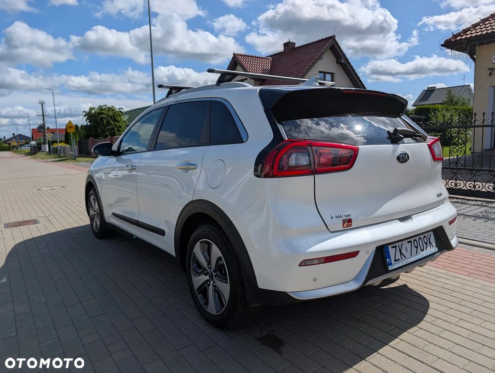 Kia Niro 1.6 GDI Hybrid L - 7