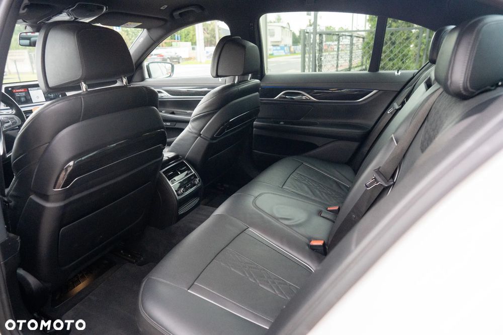 BMW Seria 7 730d xDrive - 19