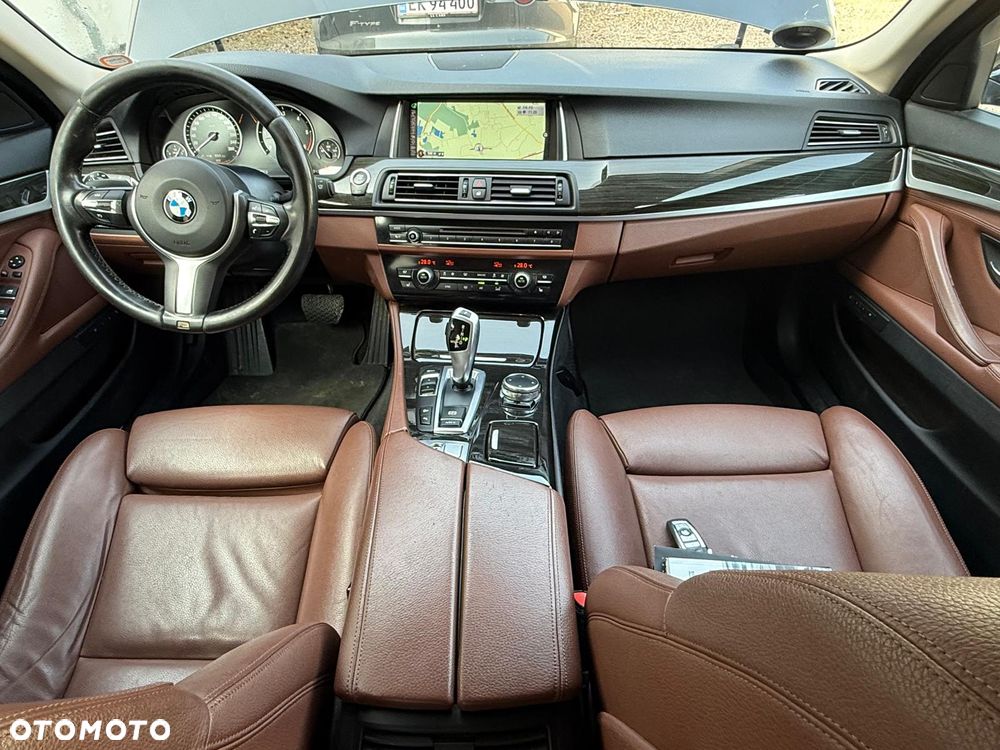 BMW Seria 5 530d Luxury Line - 11