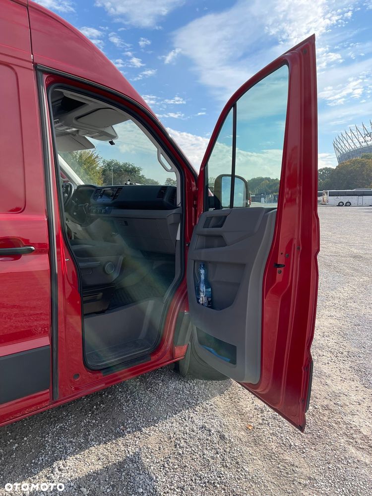 Volkswagen CRAFTER FURGON - 21
