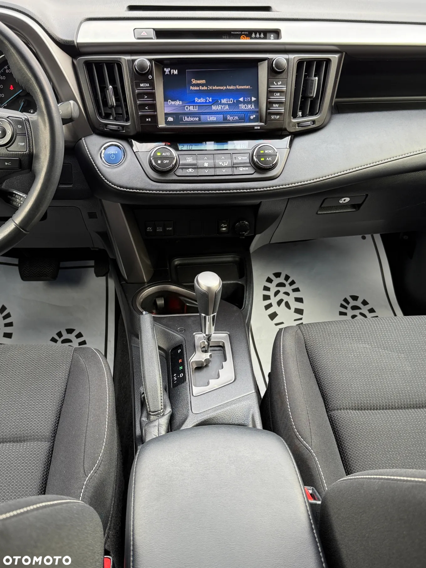 Toyota RAV4 Hybrid Premium 4x2 - 9