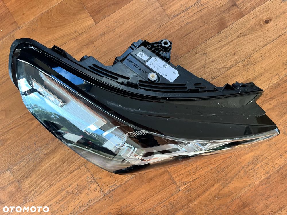 LAMPA PRAWA BMW X1 U11 2022- FULL LED 5A5BD48-02 - 4