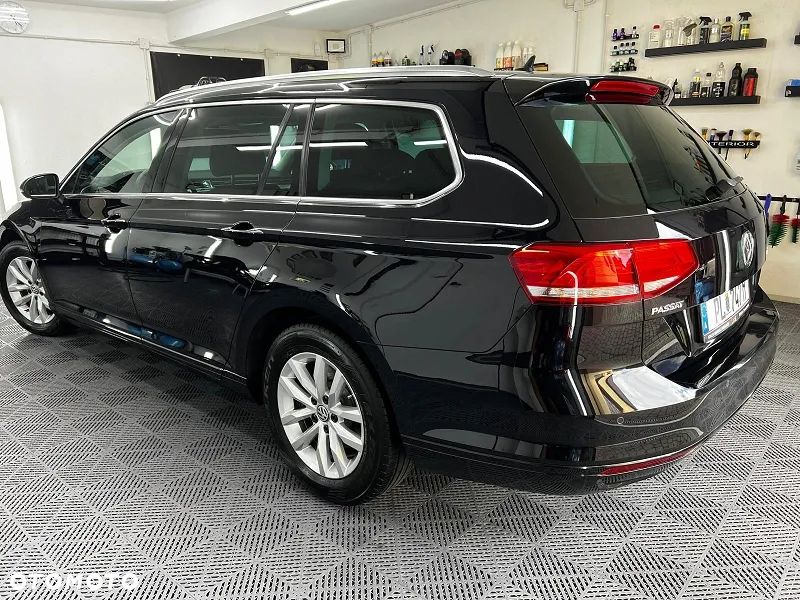 Volkswagen Passat 1.6 TDI (BlueMotion Technology) Comfortline - 15