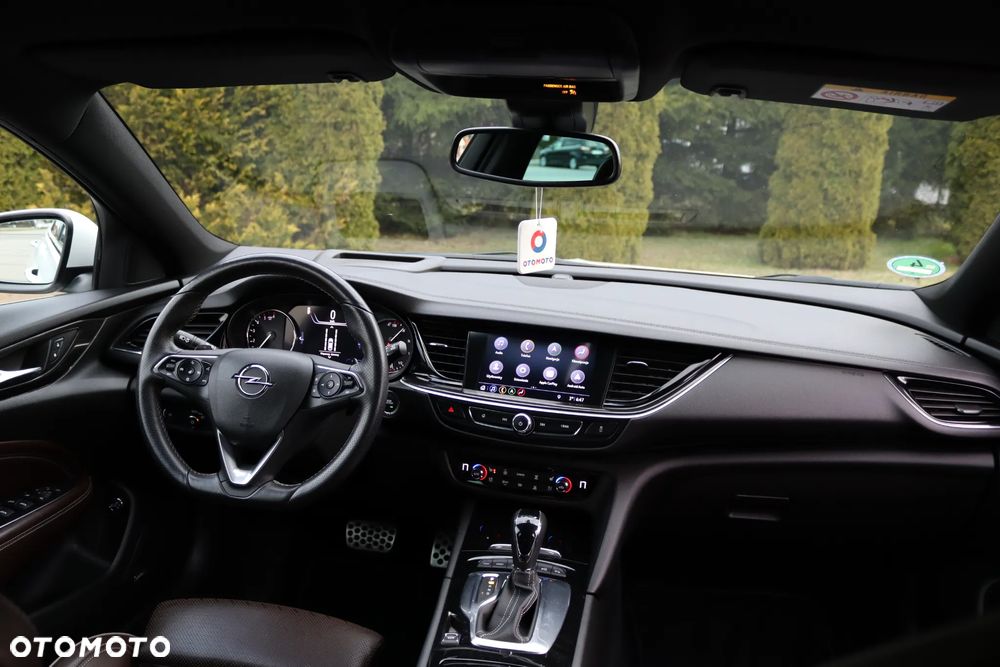 Opel Insignia 2.0 BiTurbo D 4x4 Automatik GSI - 27
