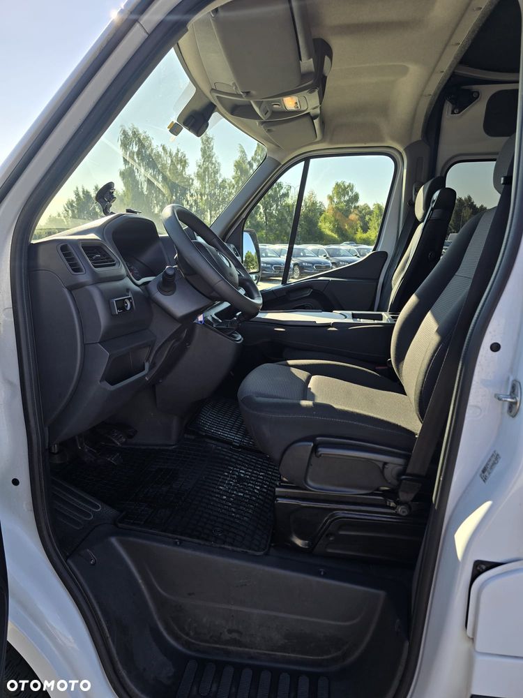 Renault Master - 15