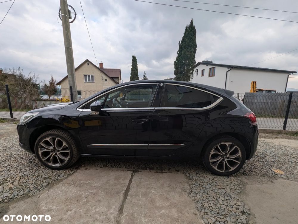 Citroën DS4 HDi 165 SportChic - 10