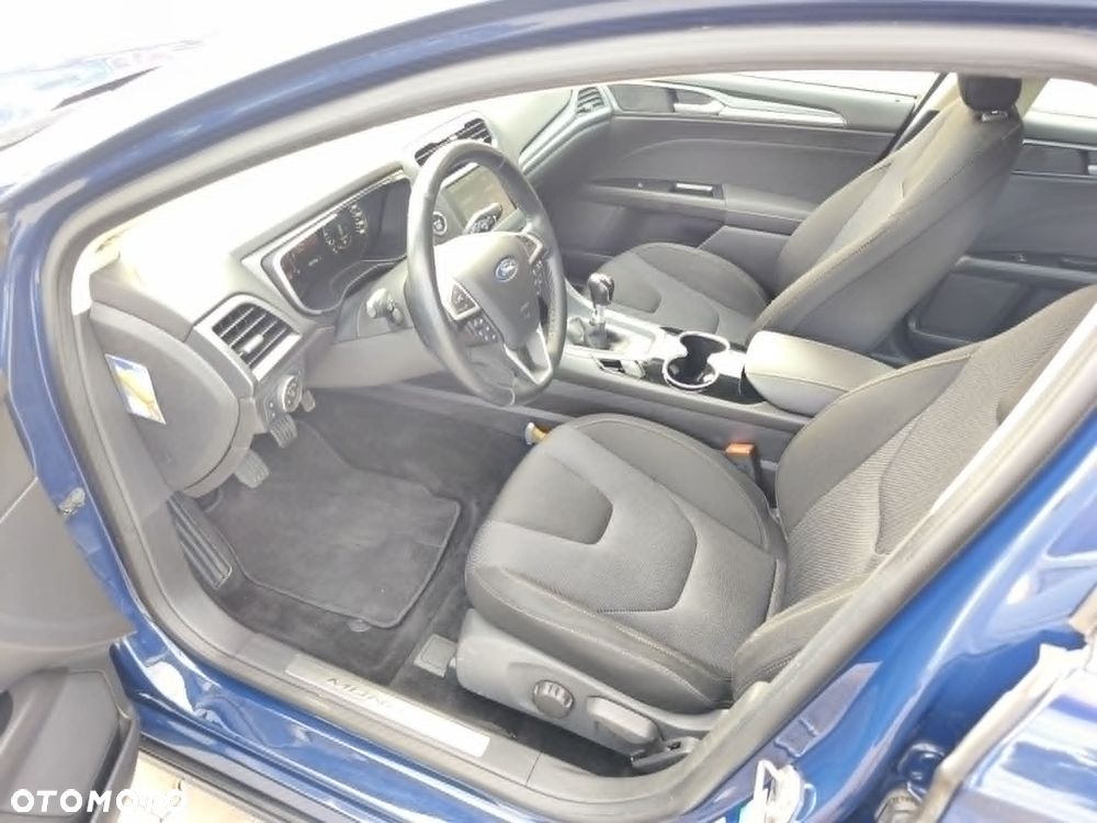 Ford Mondeo 2.0 TDCi Titanium - 10