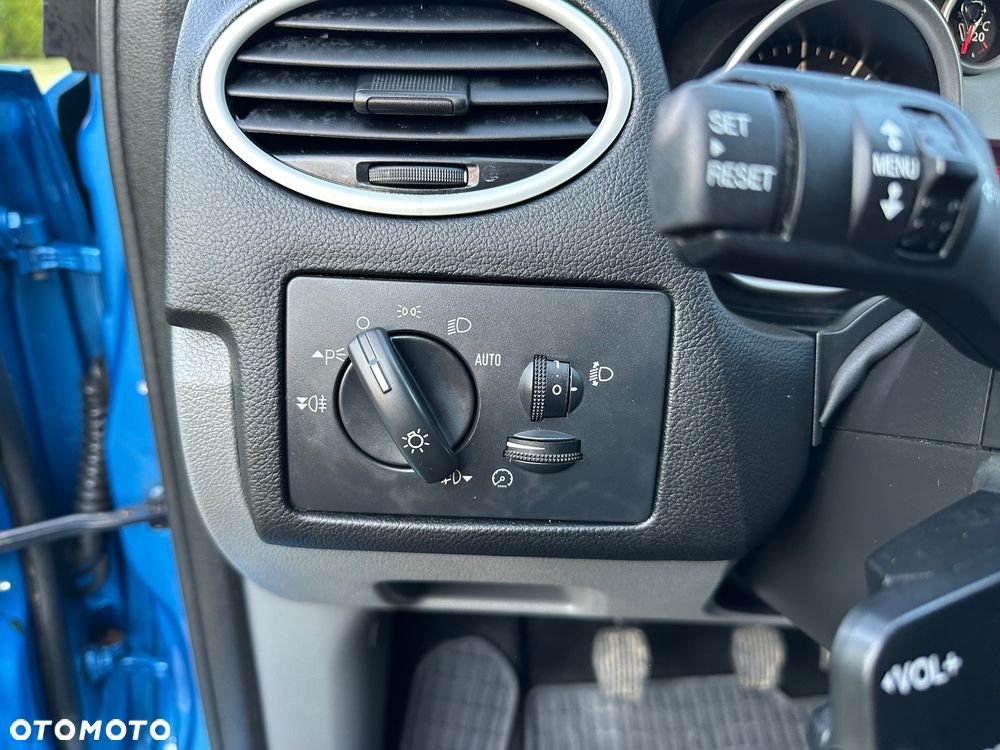 Ford Focus - 22