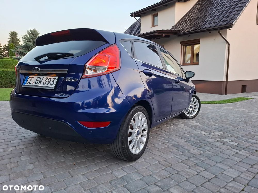 Ford Fiesta - 23