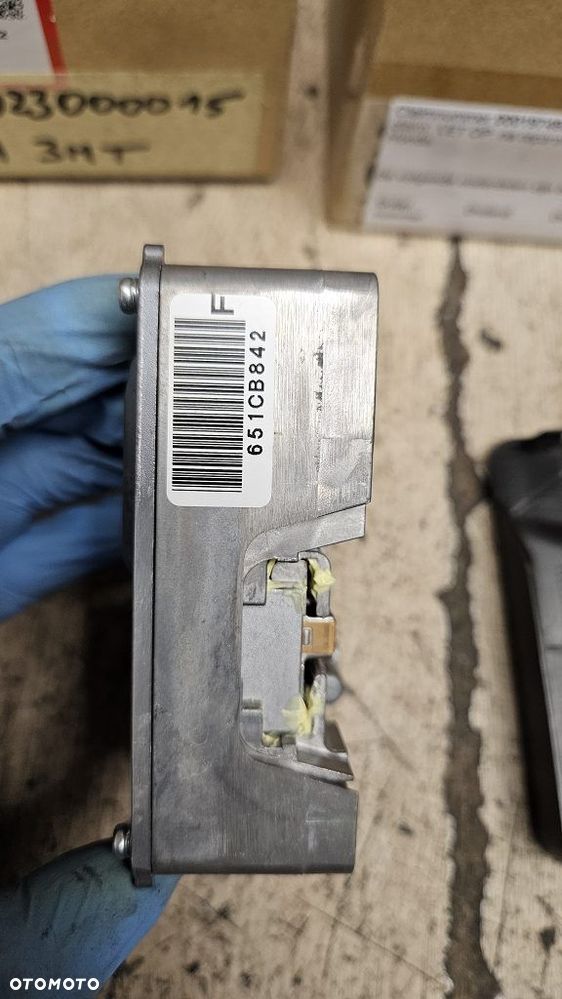 Blokada kierownicy Honda X-ADV 750 Forza  06351-MKV-305 - 10