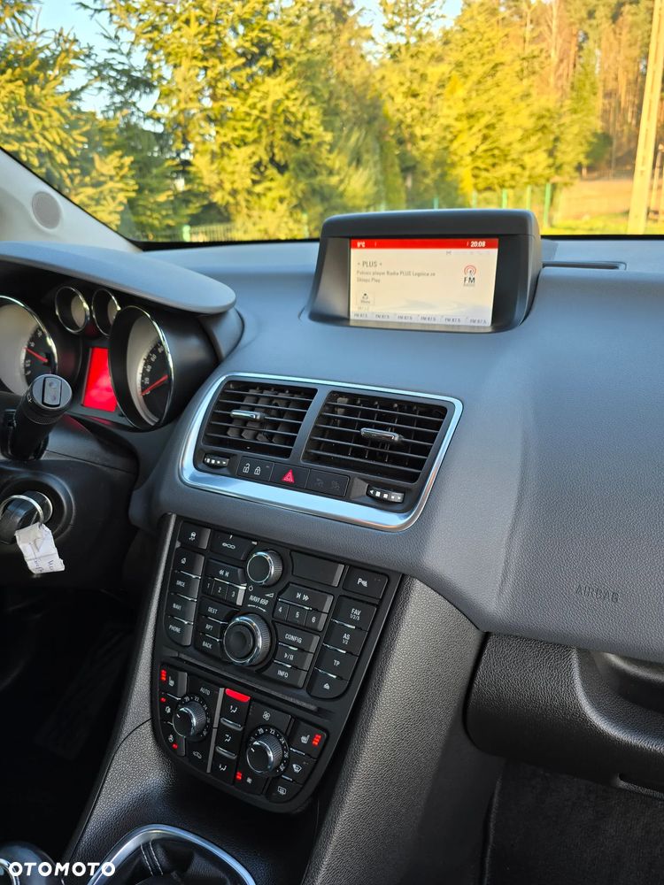 Opel Meriva 1.4 T Cosmo - 32