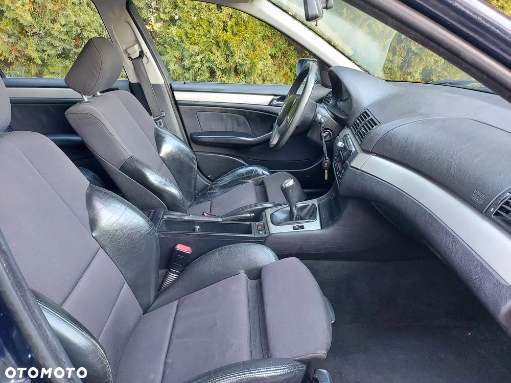 BMW Seria 3 320d - 5