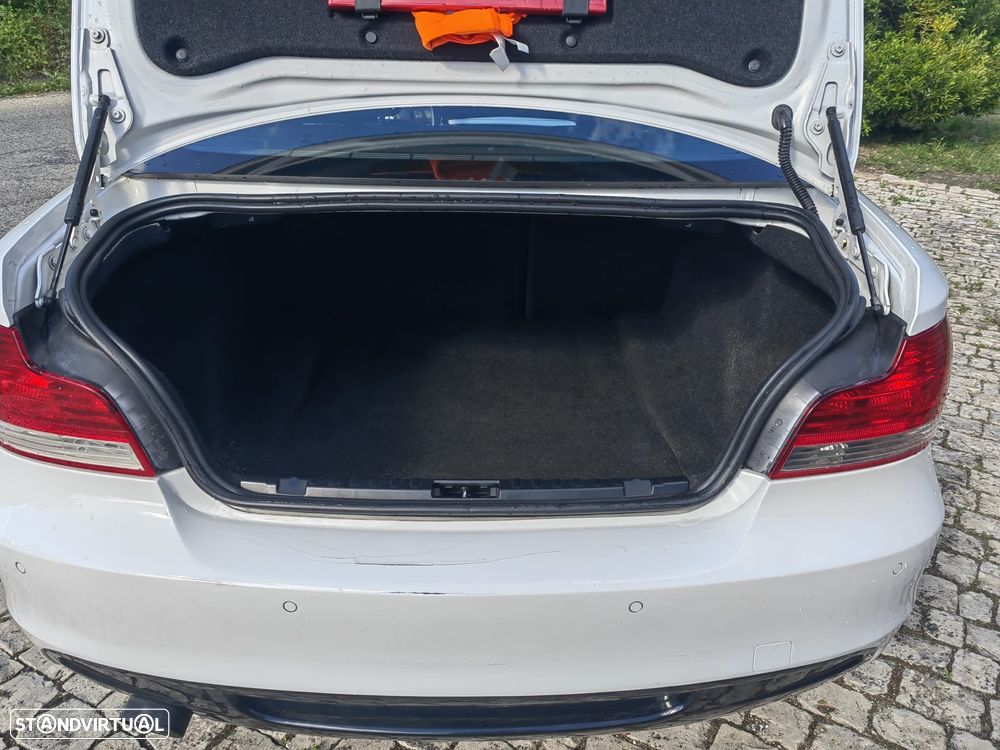 BMW 118 d Coupe Edition Exclusive - 15