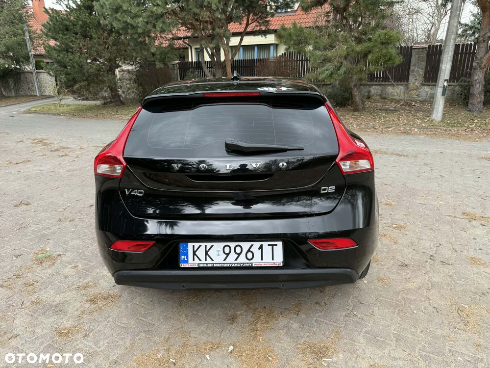 Volvo V40 D2 Geartronic Momentum - 6