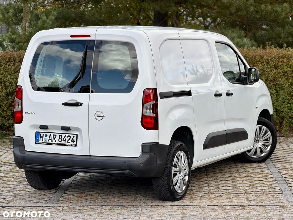 Opel Combo - 19