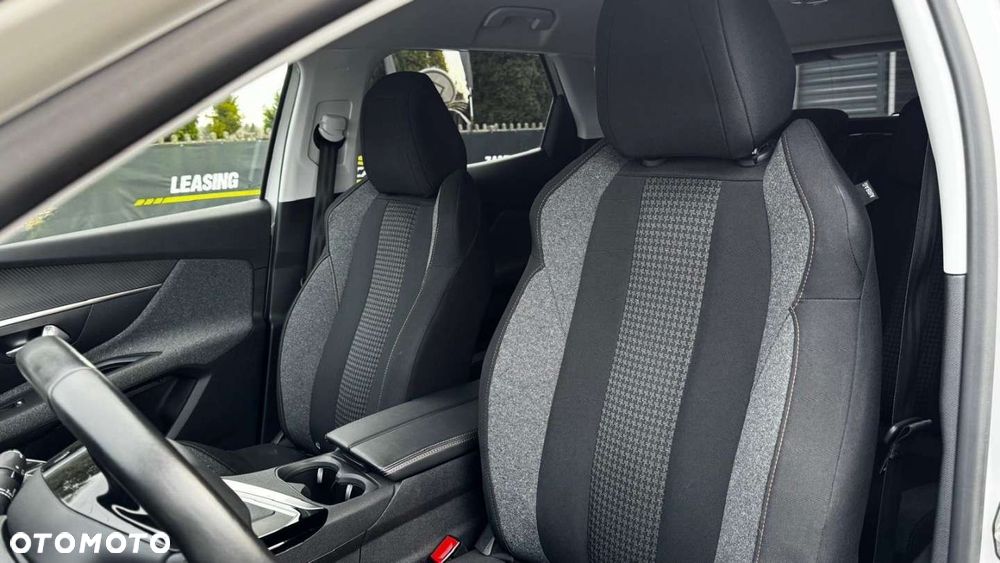 Peugeot 3008 - 15