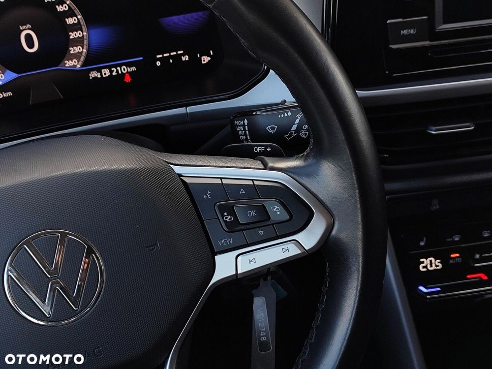 Volkswagen T-Roc - 20
