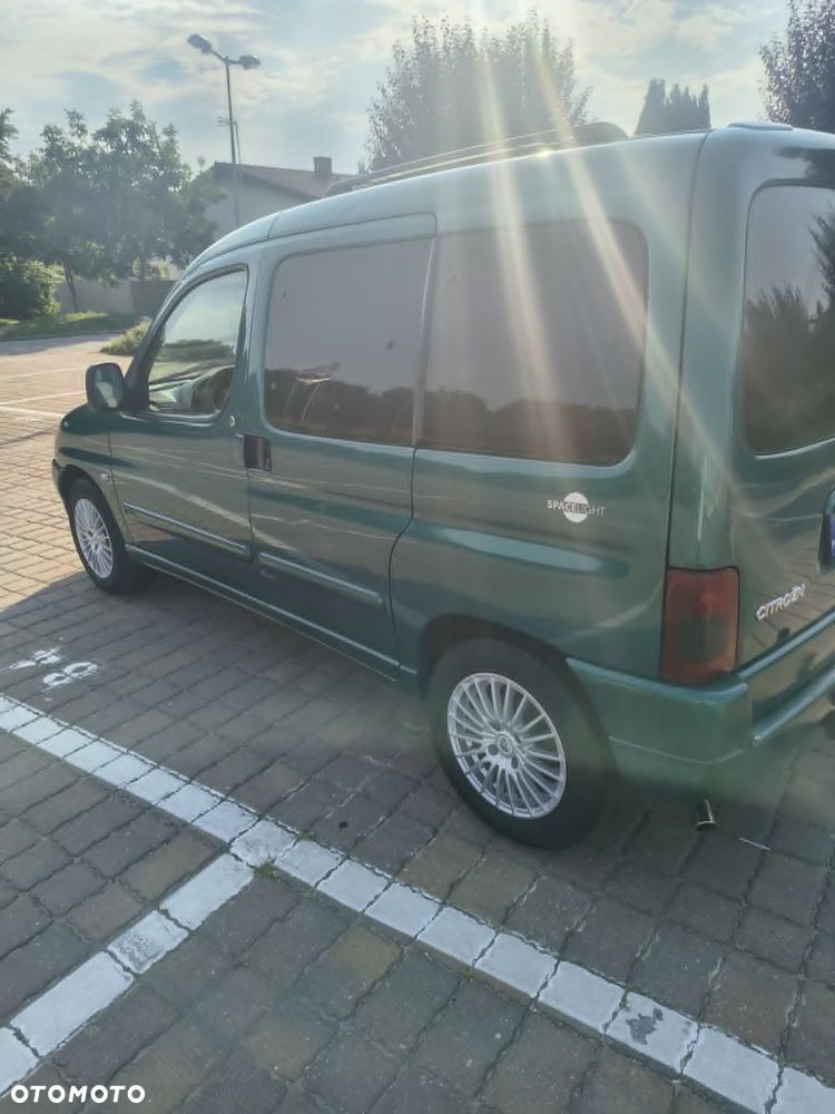 Citroën Berlingo 1.6i Prestige - 4