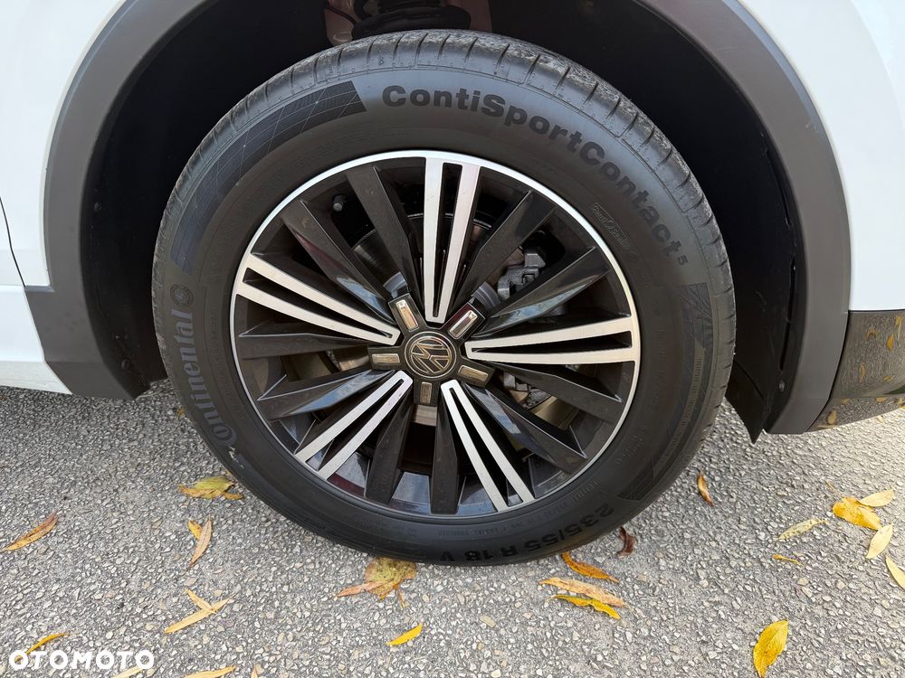 Volkswagen Tiguan 2.0 TDI SCR R-Line - 30