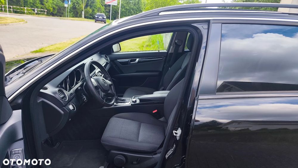 Mercedes-Benz Klasa C 220 CDI DPF Automatik Avantgarde - 10