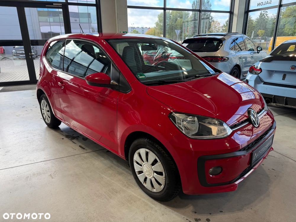 Volkswagen up! BlueMotion Technology colour fortana red - 3