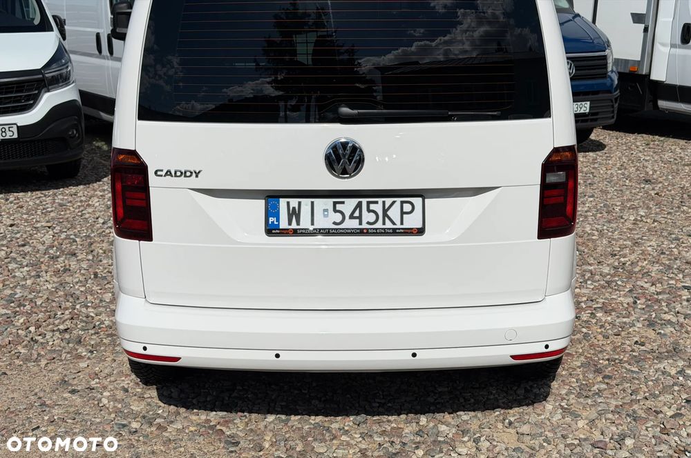 Volkswagen CADDY VAN MINIBUS 5cio Osobowy z Homologacją cięż. N1. Ładowność 707kg +5os. Mocny 2.0TDI Euro6, Bogate wyposażenie Reflektory Bi-KSENONOWE + Światła LED, Kierownica skórzana wielofunkcyjna, Tempamat, Ogranicznik, St. Radia oraz pełen komputer z kier. Czujniki cofania, Bezwypadkowy pełen serwis ASO VW - 30